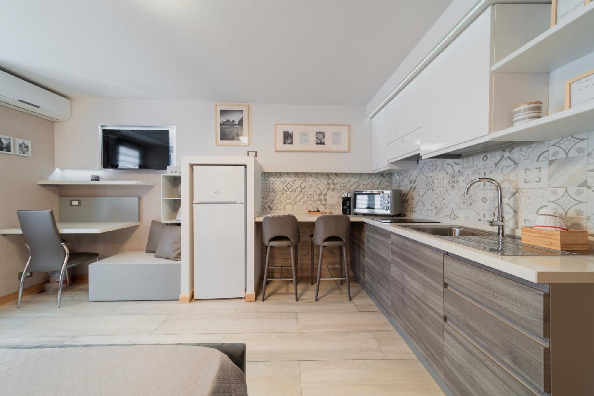 Catanese Proverb'S House - Via Napoli - Ground Floor Buitenkant foto